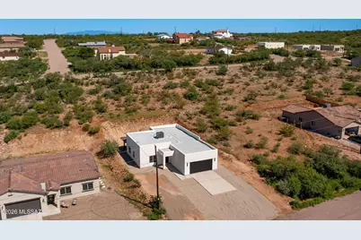 1826 Circulo Canada Rio, Rio Rico, AZ 85648 - Photo 2