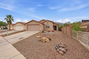 8350 N Austin Nikolas Ct, Tucson, AZ 85704 - Photo 1
