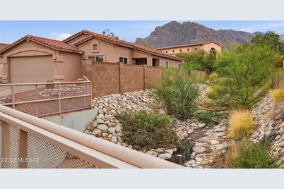 8350 N Austin Nikolas Court, Tucson, AZ 85704 - Photo 1
