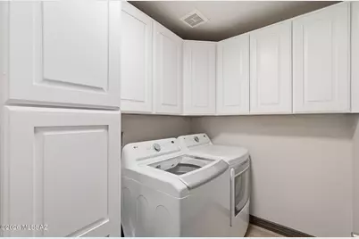 8350 N Austin Nikolas Court, Tucson, AZ 85704 - Photo 26