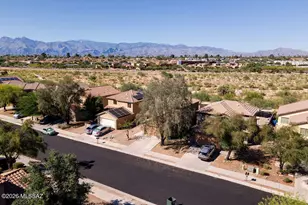 2939 S Pantano Edge Dr, Tucson, AZ 85730 - Photo 24