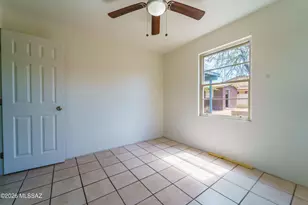 2938 N Park Ave, Tucson, AZ 85719 - Photo 20