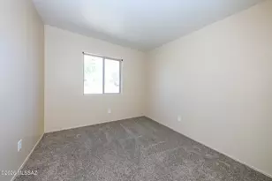 2061 S Sunburst Dr, Tucson, AZ 85748 - Photo 18