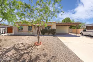 2061 S Sunburst Dr, Tucson, AZ 85748 - Photo 2