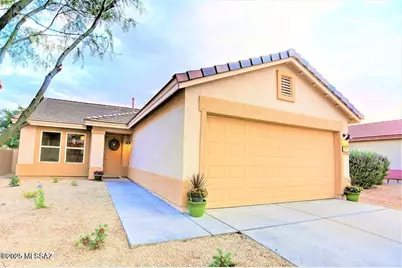 727 W Buffalo Grass Drive, Oro Valley, AZ 85755 - Photo 2