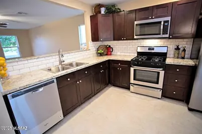 727 W Buffalo Grass Drive, Oro Valley, AZ 85755 - Photo 10