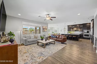 11961 N Silver Village Place, Oro Valley, AZ 85737 - Photo 6