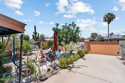 3026 E 20th Street, Tucson, AZ 85716 - Photo 2