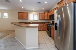 10489 E Bonpland Willow Dr, Tucson, AZ 85747 - Photo 8