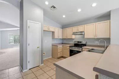 10093 E Placita Del Timbre, Tucson, AZ 85747 - Photo 12