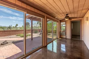 825 W Bella Vista Dr, Green Valley, AZ 85614 - Photo 20