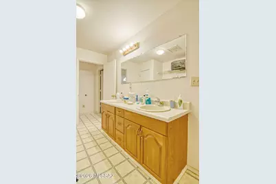 8695 S Taylor Lane, Tucson, AZ 85736 - Photo 40