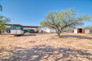 8695 S Taylor Ln, Tucson, AZ 85736 - Photo 14