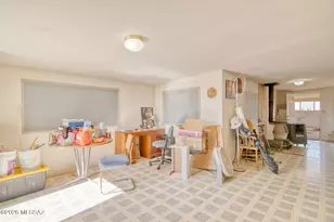 8695 S Taylor Ln, Tucson, AZ 85736 - Photo 18