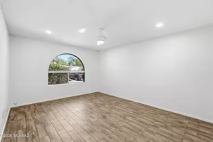 660 E River Rd, Tucson, AZ 85704 - Photo 14