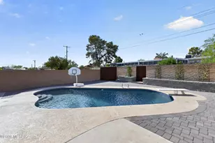 2175 W Rainbow Ridge Rd, Tucson, AZ 85745 - Photo 30