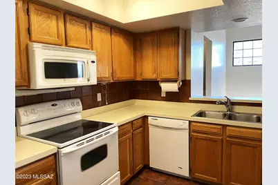 4285 N River Grove Circle #215, Tucson, AZ 85719 - Photo 14