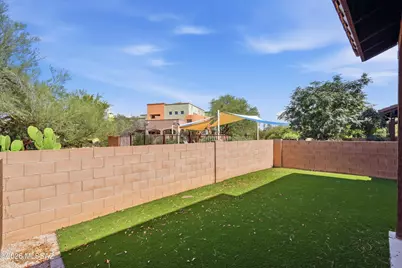 4162 N Thurston Lane #100, Tucson, AZ 85705 - Photo 32