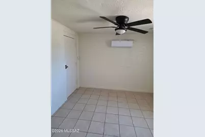 2433 E Cameron Vista, Tucson, AZ 85713 - Photo 4