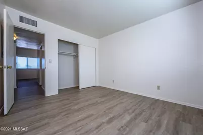 312 E 24th Street #3, Tucson, AZ 85713 - Photo 8
