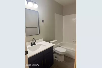 321 E Fieldcrest Lane, Tucson, AZ 85737 - Photo 8