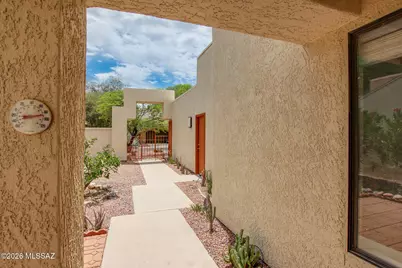 3151 N Tamarisk Lane, Tucson, AZ 85712 - Photo 6