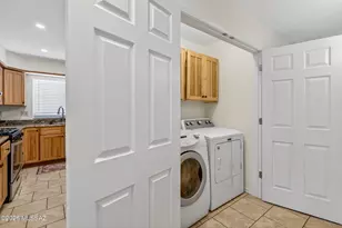 11 W Forrest Feezor St, Corona de Tucson, AZ 85641 - Photo 10