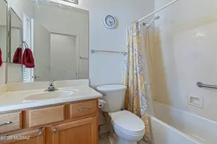 7676 W Copper Crest Pl, Tucson, AZ 85743 - Photo 18