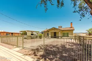 413 S Melwood Ave W, Tucson, AZ 85745 - Photo 2