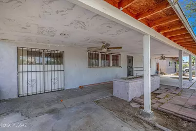 2010 S Amalia Avenue, Tucson, AZ 85713 - Photo 4