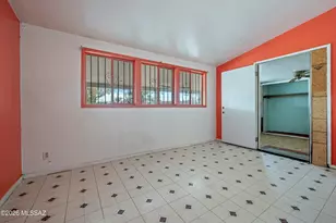 2010 S Amalia Ave, Tucson, AZ 85713 - Photo 14