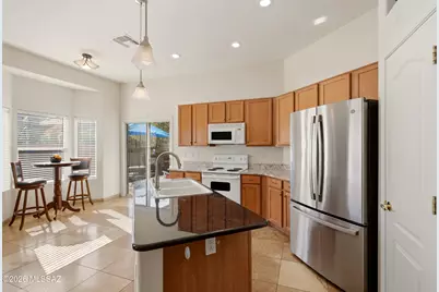 13489 N Holly Grape Drive, Marana, AZ 85658 - Photo 16