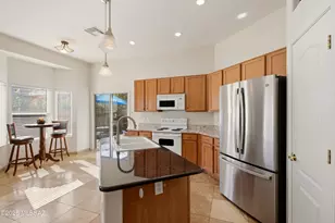 13489 N Holly Grape Dr, Marana, AZ 85658 - Photo 16