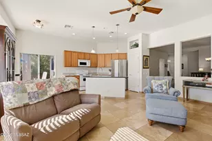 13489 N Holly Grape Dr, Marana, AZ 85658 - Photo 10