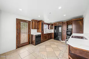 1064 N Mahen Rd, Nogales, AZ 85621 - Photo 16