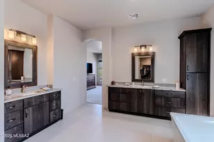 12420 N Carpas Wash Dr, Marana, AZ 85658 - Photo 26