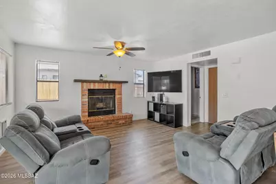 5951 N Belbrook Drive, Tucson, AZ 85741 - Photo 8