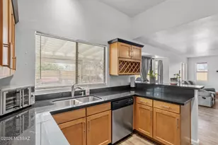 5951 N Belbrook Dr, Tucson, AZ 85741 - Photo 4