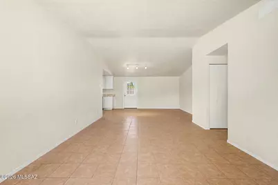 2520 W Vereda Felicidad, Tucson, AZ 85746 - Photo 8