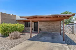 3352 E Fort Lowell Rd, Tucson, AZ 85716 - Photo 2