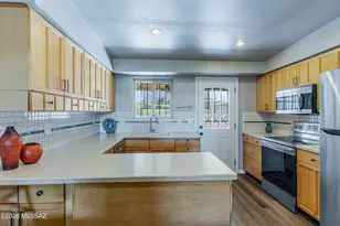 3352 E Fort Lowell Rd, Tucson, AZ 85716 - Photo 10