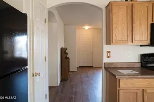 9945 E Apache Rain Dr, Tucson, AZ 85748 - Photo 10
