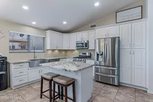 7101 W Amarante Dr, Tucson, AZ 85743 - Photo 2