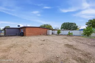 6989 E Casey Pl, Tucson, AZ 85730 - Photo 32