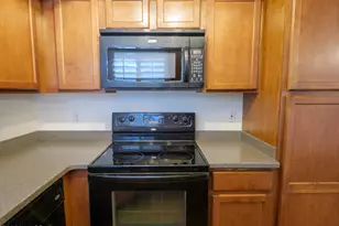 5855 N Kolb Rd, Tucson, AZ 85750 - Photo 8