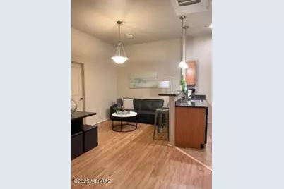2026 E River Road #204, Tucson, AZ 85718 - Photo 1