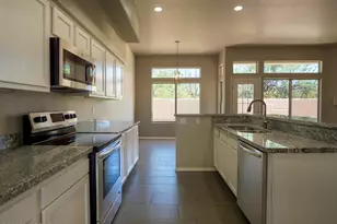 2430 N Quesnel Loop, Tucson, AZ 85715 - Photo 6