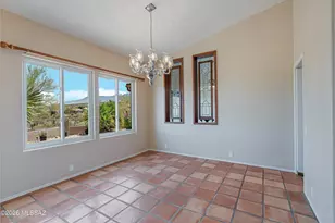 10144 N Bighorn Butte Dr, Tucson, AZ 85737 - Photo 12