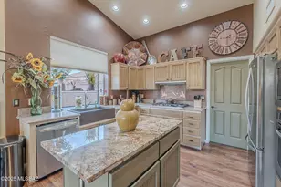 37547 S Canyon Side Dr, Saddlebrooke, AZ 85739 - Photo 16