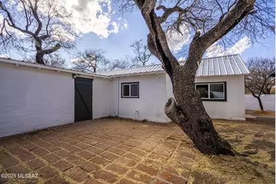 49 Right Of Way Road, Tubac, AZ 85646 - Photo 32